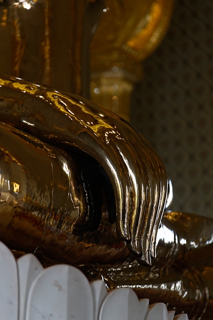 Wat Traimitr-NOV13-020